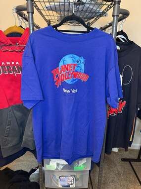 Vintage 1991 Planet Hollywood New York T-Shirt Blue XL